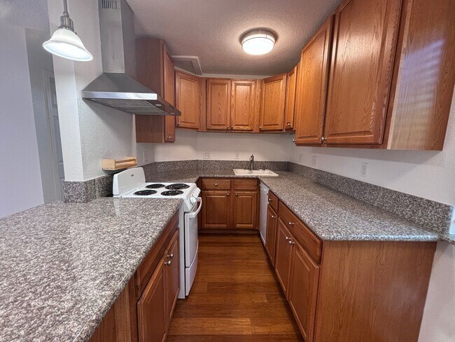 Foto del edificio - Super Cute 1 Bedroom Duplex!