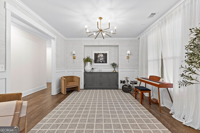 Foto del edificio - 215 Blue Point Pkwy