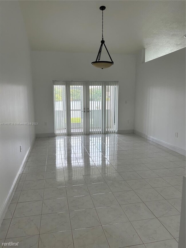 Building Photo - 3 br, 2 bath House - Trilogy/Flamingo Estates