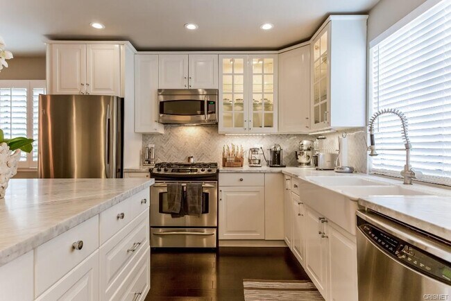Remodeled kitchen - 4455 Fulton Ave