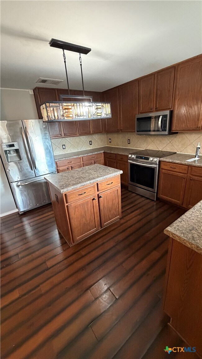 Building Photo - 9005 Bellgrove Ct