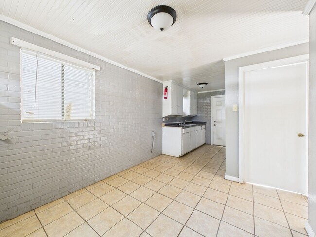 Foto del edificio - One Bedroom Apartment in Lafayette!