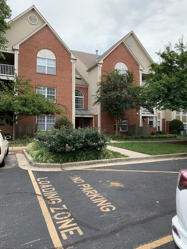 607 Admiral Dr Unit 203, Annapolis, MD 21401 Condo for Rent in