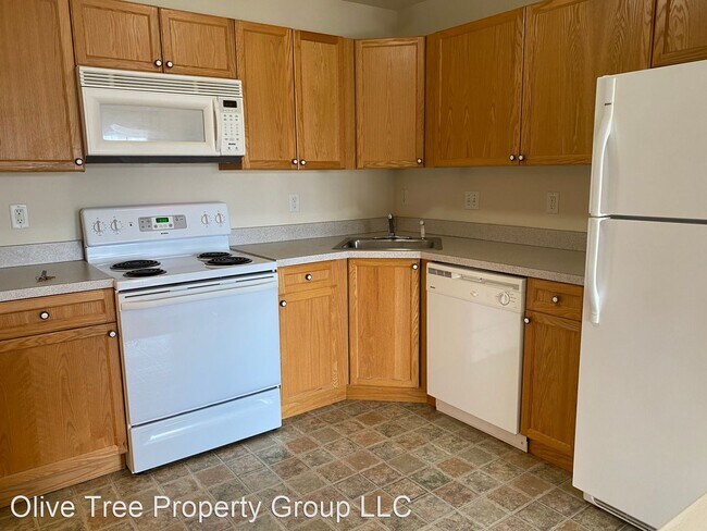 Foto del edificio - 2 br, 2 bath House - 161-2 Brookland Court