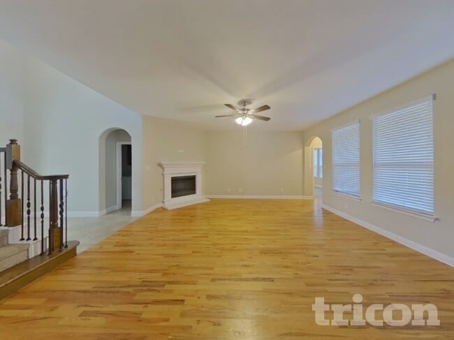 Building Photo - 5301 Runnymede Ct