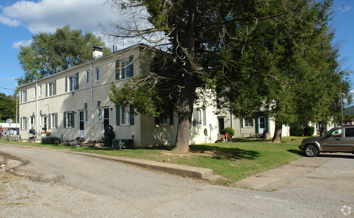 Foto del edificio - 5006-5022 Venable Ave SE