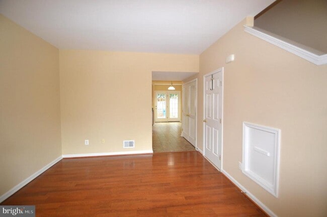 Building Photo - 21081 Pickerelweed Terrace