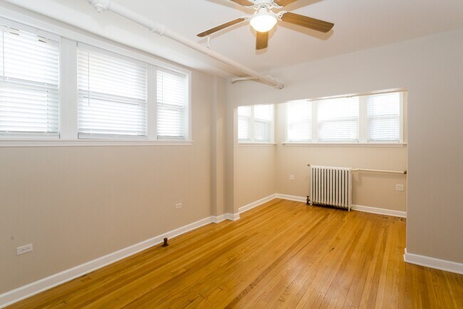 Foto del edificio - 1604 W Berwyn Ave