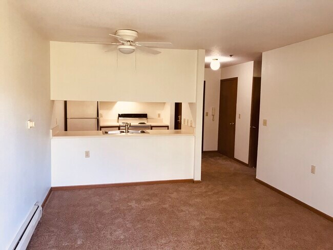 Living room - 900 W Territorial Rd