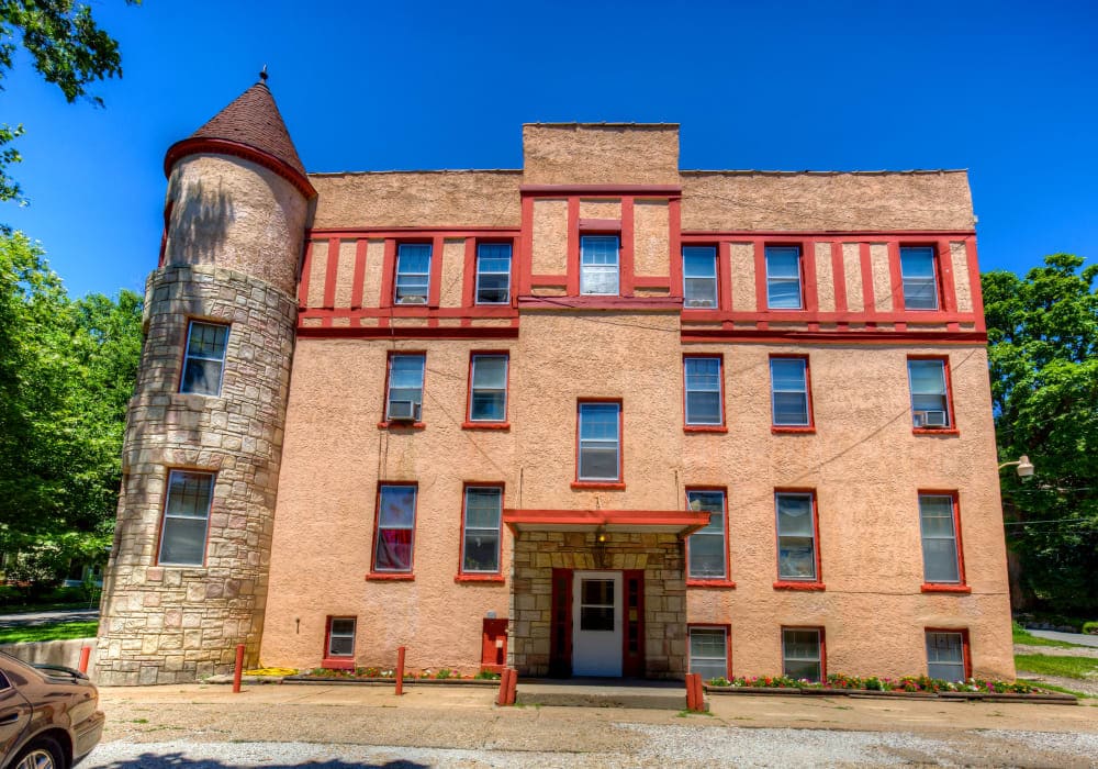 Castle Apartments in Des Moines, IA