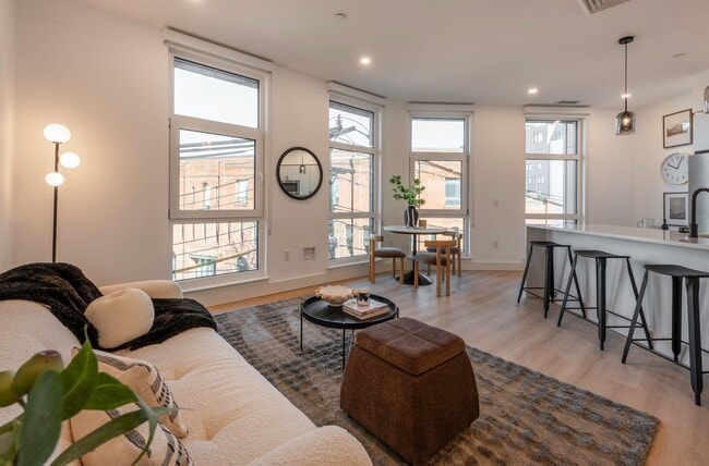 Building Photo - Verge Residences