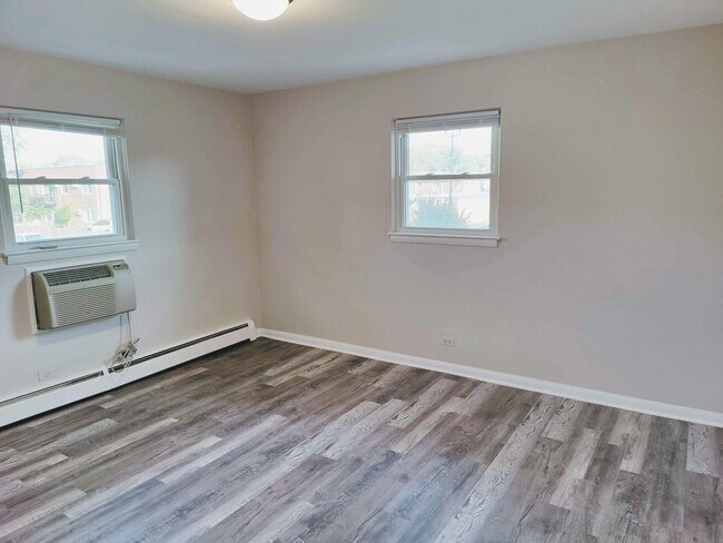 Foto del edificio - 910 Elder Rd