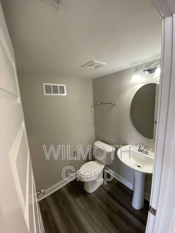 Foto del edificio - 7259 Barker St