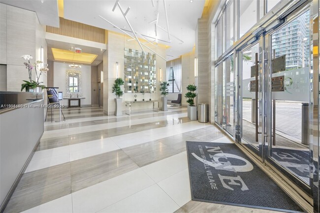 Foto del edificio - 999 SW 1st Ave