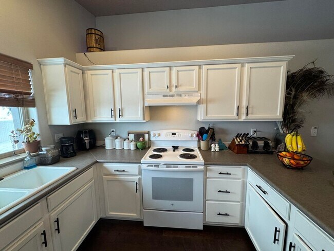 Foto del edificio - Mountain Views- La Pine