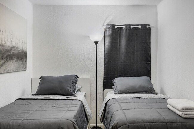 Foto del edificio - 5310 SW 138th Pl