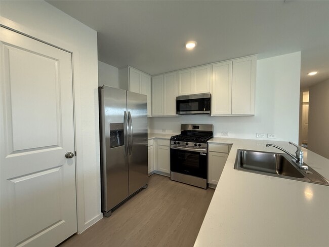 Foto del edificio - 29030 Grazing Plns Ln