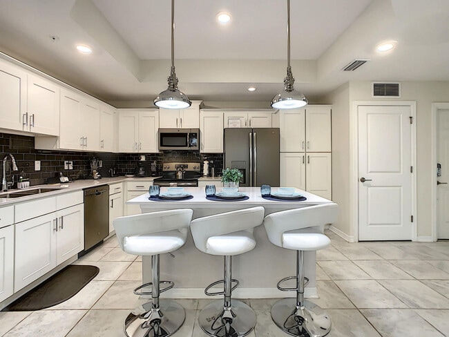 Building Photo - 3121 Paradox Cir