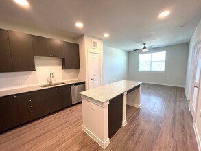 Building Photo - 5901 Co Rd 277