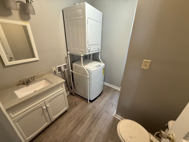 Foto del edificio - 1709 W 9th St