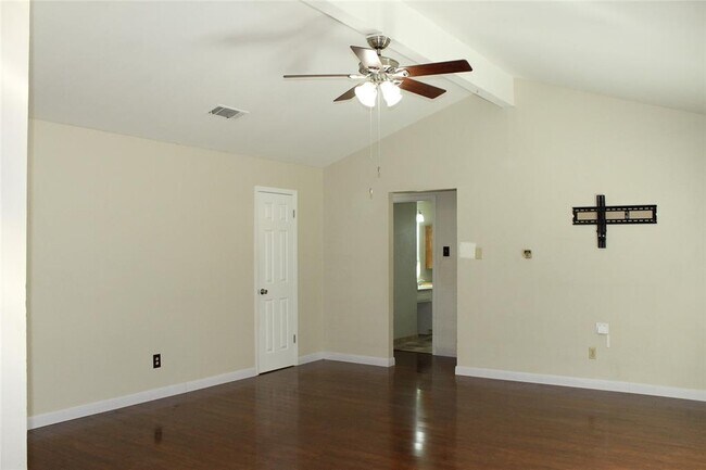 Foto del edificio - 509 Shelmar Dr