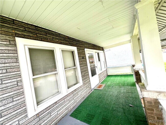 Building Photo - 1119 15th St