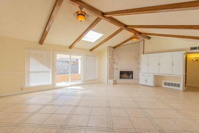 Foto del edificio - 11224 Signal Ridge Dr