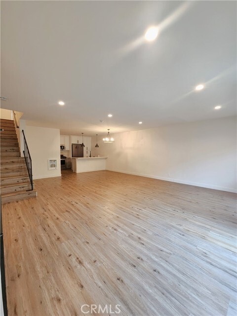 Foto del edificio - 120 S Francisca Ave