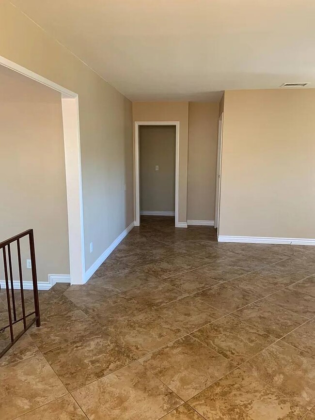 Foto del edificio - 7230 Magruder St