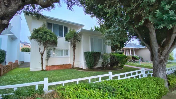 Foto principal - 4 bedroom in San Francisco CA 94132