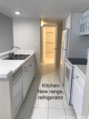 Foto del edificio - 240 Makee Rd