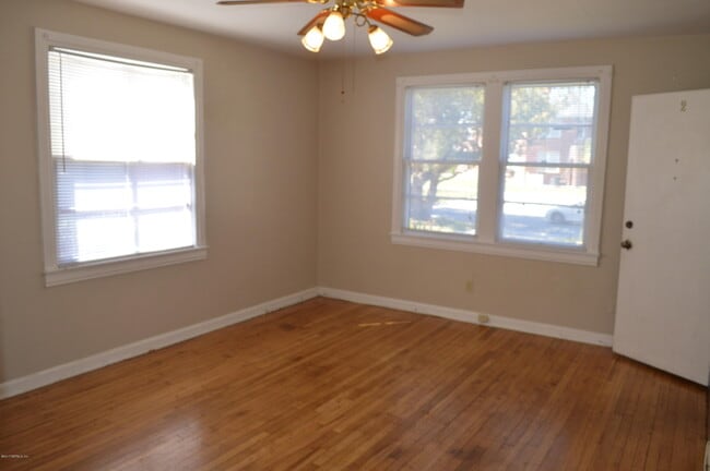 Building Photo - 2834 Downing St