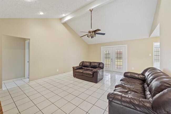 Building Photo - 1334 Great Dover Cir
