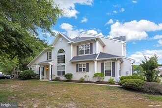 Building Photo - 28 Stafford Dr