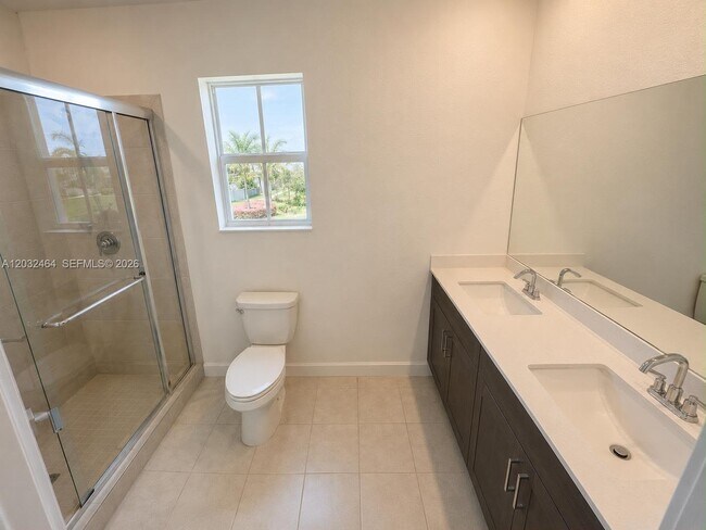 Foto del edificio - 791 SE 18th St