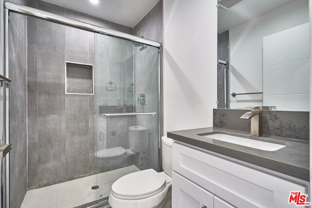 Foto del edificio - 1127 1/2 S Harvard Blvd