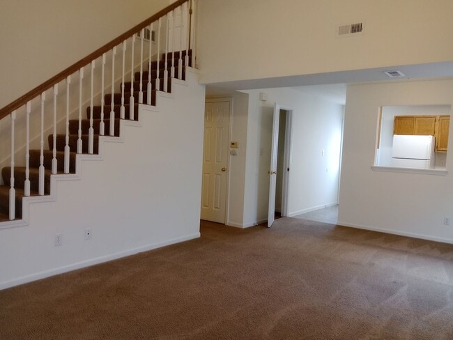 Building Photo - 3517-3519 La Mesa Dr.