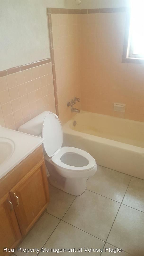 Building Photo - 3 br, 1.5 bath House - 870 Derbyshire Rd