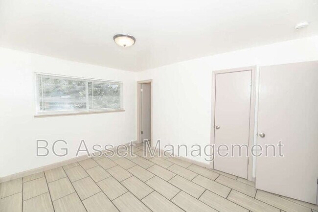 Foto del edificio - 728 Darina Ave