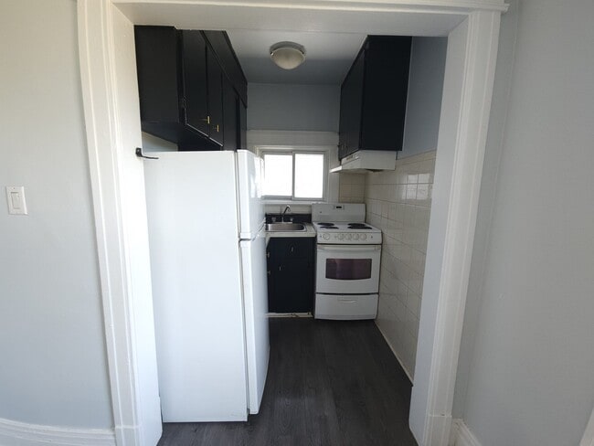 Building Photo - 49 Berryman Ave