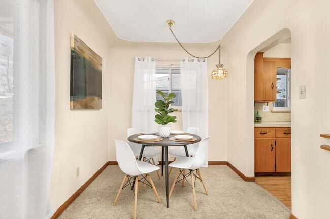 Foto del edificio - Nice 3 Bedroom home near Olde Town Arvada