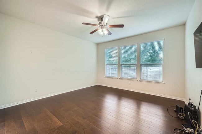 Building Photo - 16001 Hampton Bliss Trce