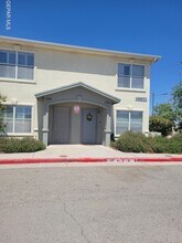 Building Photo - 10051 Railroad Dr