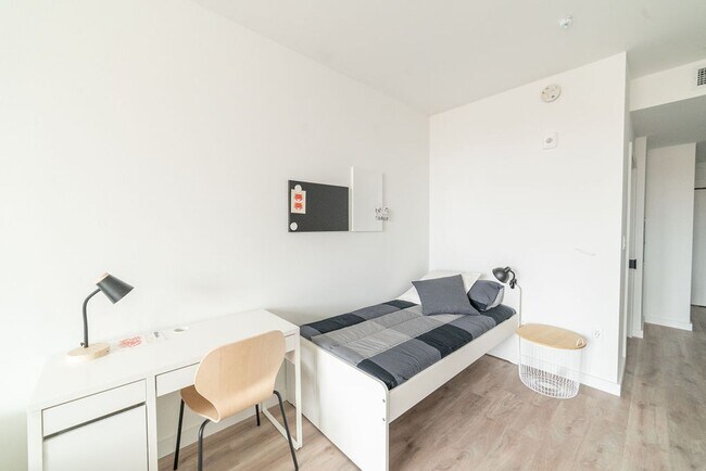 Foto del edificio - Rise at Berkeley