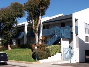 Building Photo - 1122 Eureka St