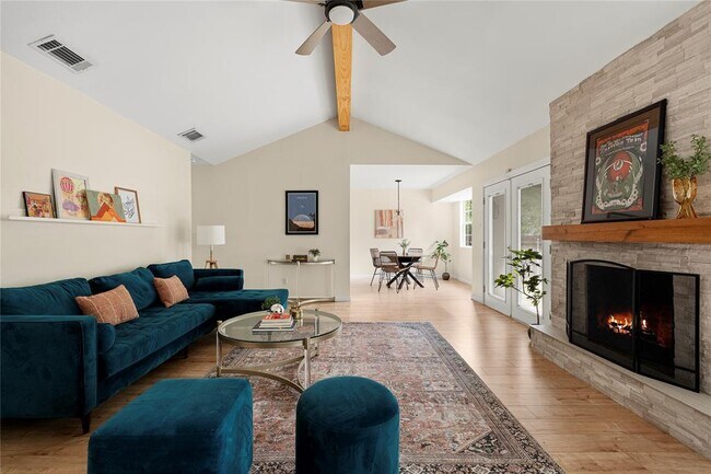 Building Photo - 13008 Candlestick Pl