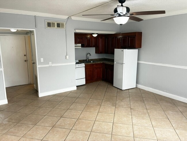 Foto del edificio - 311 W Ashley St