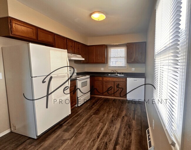 Foto del edificio - 2412 SW Jackson St