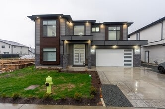 Building Photo - 32727 Carter Av
