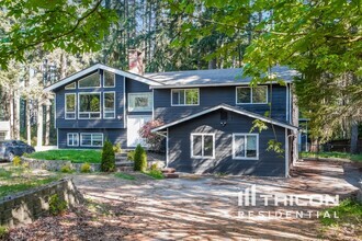 Building Photo - 8680 Deeridge Pl SE